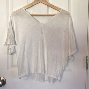 cream Old Navy short sleeve top